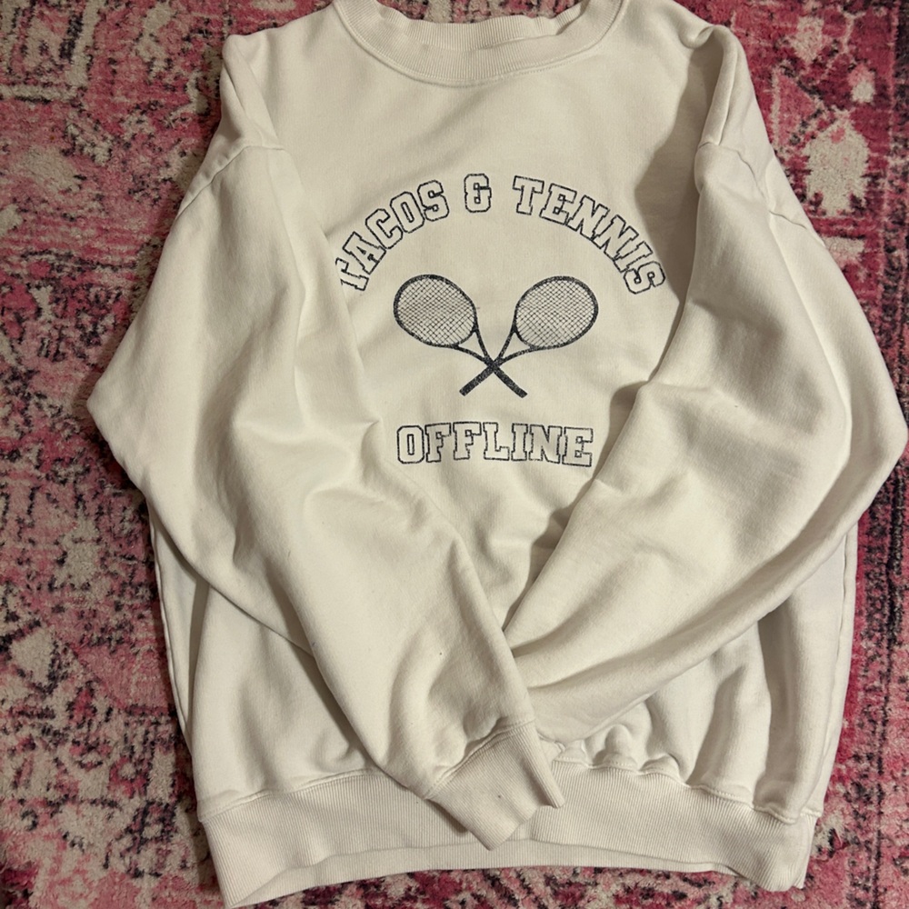 white aerie crewneck